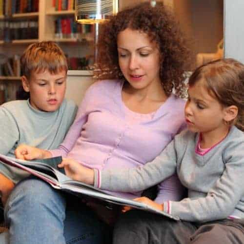 Kids like reading when parents model the love for books