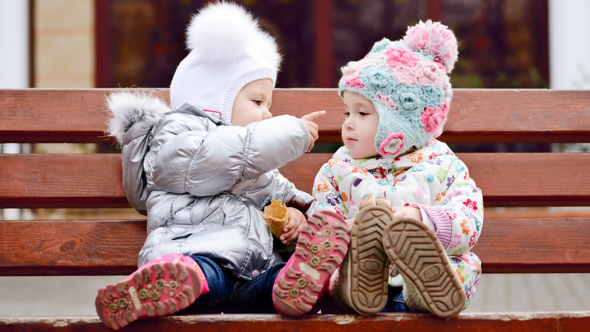 Easy Outdoor Crafts: Nature Art for Kids cover image