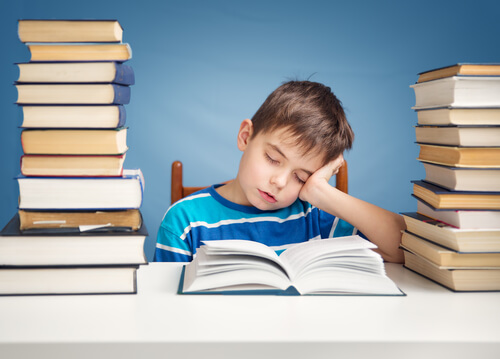 kid-sleeping-books